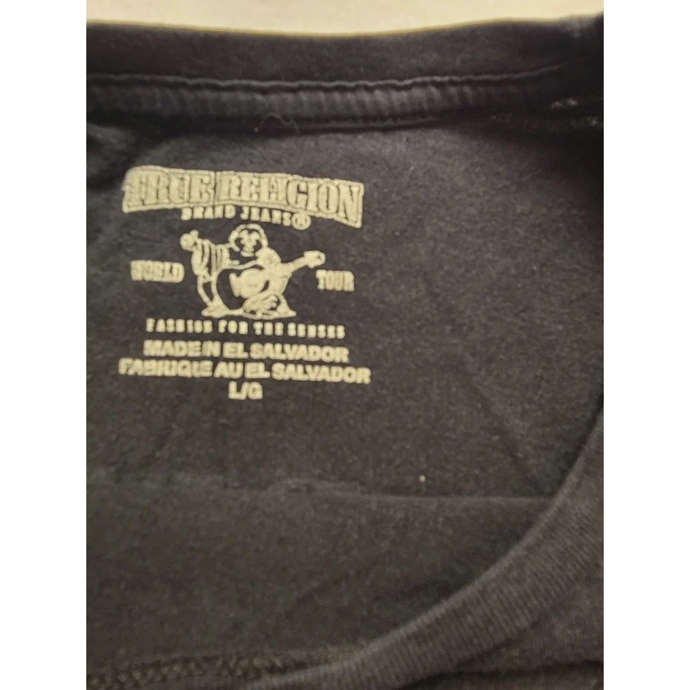 True Religion Men's World Tour Buddha Guitar Graphic T-Shirt‎ Black Large Casual